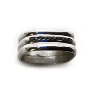 E-treasures Pre owned Gents platinum and black diamond ring